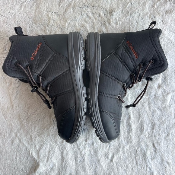 Youth Fairbanks™ Omni-Heat™ Waterproof Winter Boot Youth Size 2 - Picture 5 of 8